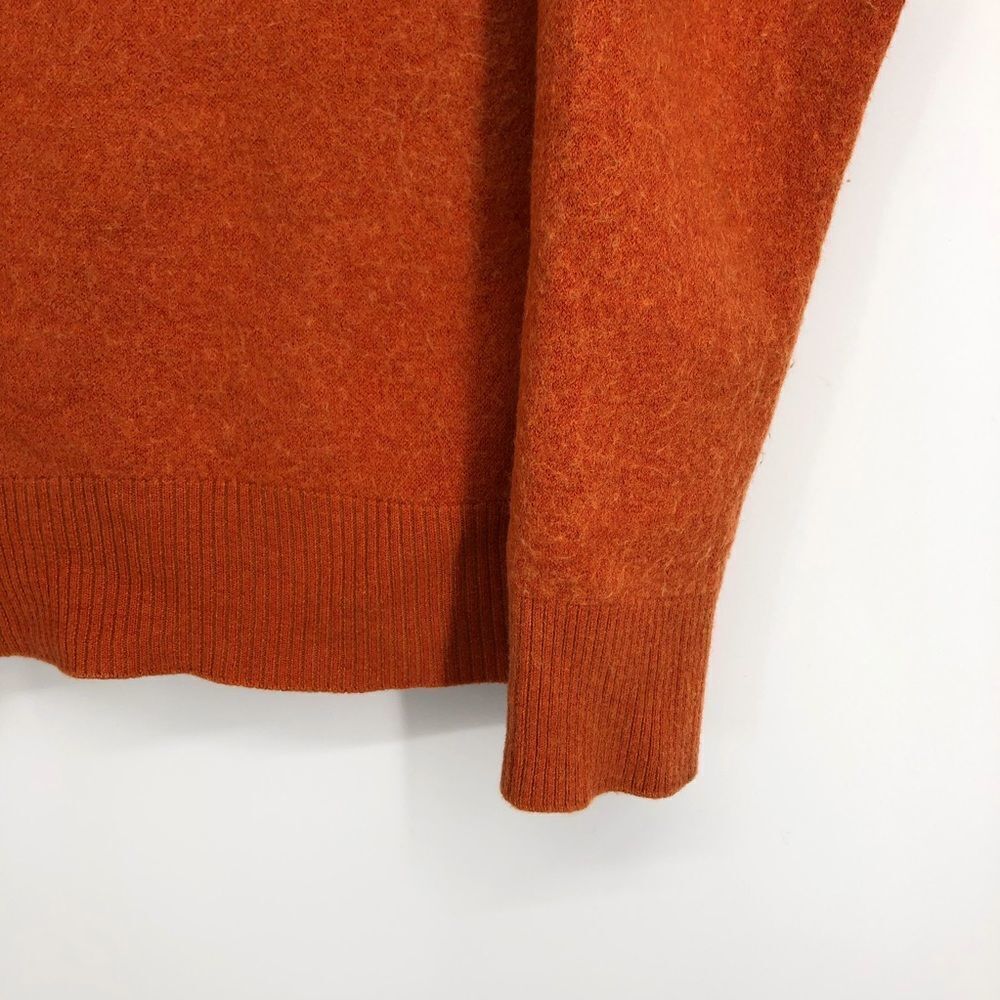 Peter Millar Wool Quarter Zip Pullover Sweater Or… - image 4